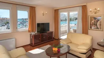 Hotel Trogir Palace