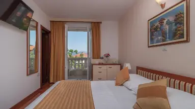Hotel Trogir Palace