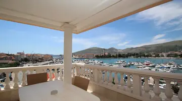 Hotel Trogir Palace