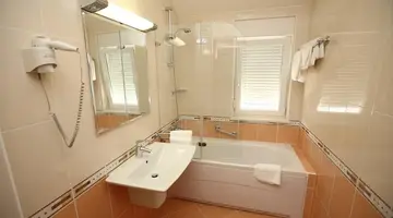 Hotel Trogir Palace