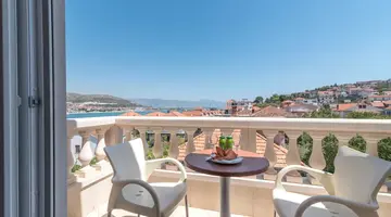 Hotel Trogir Palace