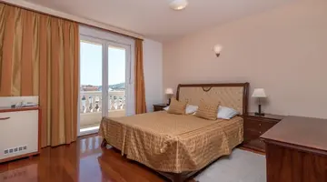 Hotel Trogir Palace