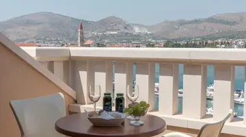 Hotel Trogir Palace