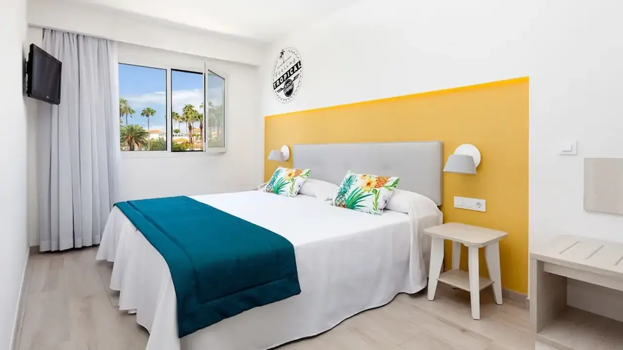 Hotel Tropical Park