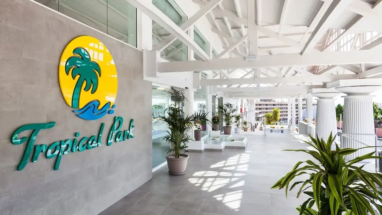 Hotel Tropical Park
