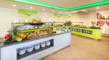 Hotel Tropical Park