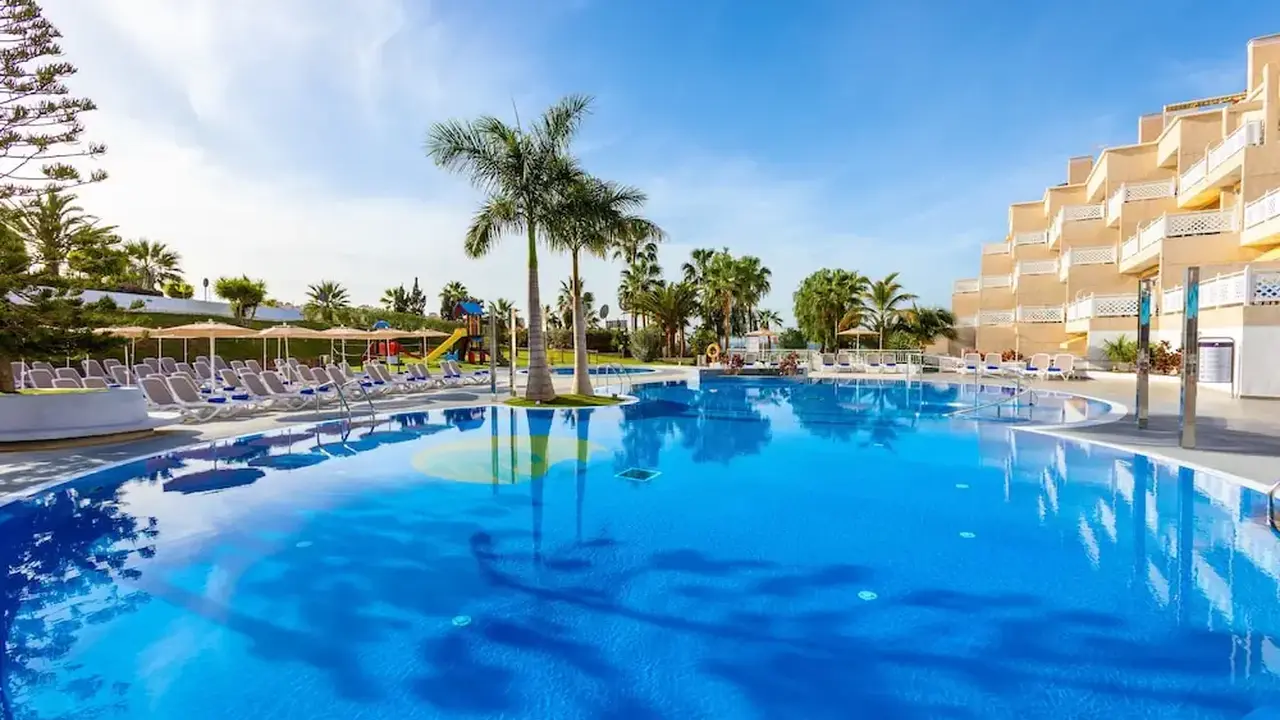 Hotel Tropical Park