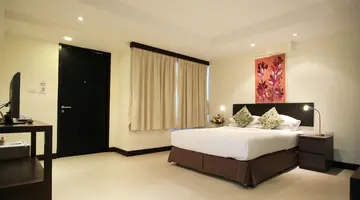 HOTEL TROPICANA