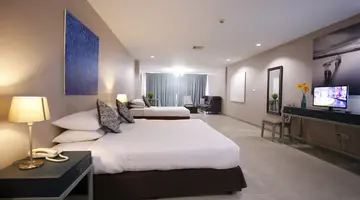 HOTEL TROPICANA