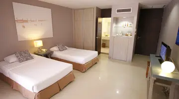 HOTEL TROPICANA
