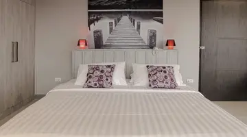 HOTEL TROPICANA