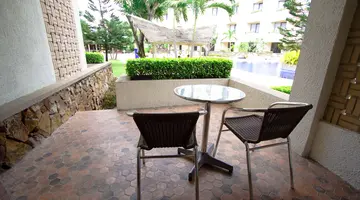 HOTEL TROPICANA