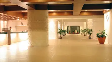 HOTEL TROPICANA