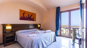 Hotel Tropis