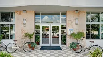 Hotel Trouvail Miami Beach