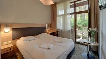 Hotel Trzy Jeziora