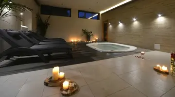 Hotel Trzy Jeziora