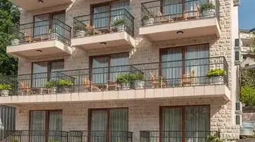 Hotel Twelve by Aycon