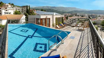 Hotel Twelve by Aycon