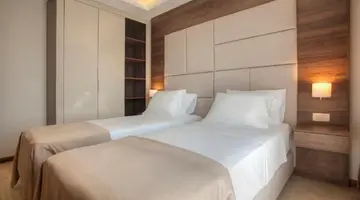 HOTEL TWELVE BY AYCON