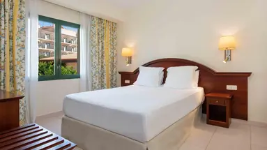 Hotel Valentin Son Bou