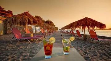 Hotel Venus Beach (7, 14)