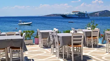 Hotel Venus Beach (7, 14)