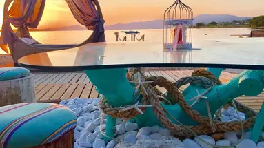 Hotel Venus Beach (7, 14)
