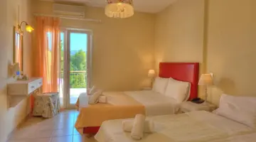 Hotel Venus Beach (7, 14)