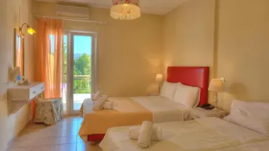 Hotel Venus Beach (7, 14)