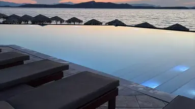 Hotel Venus Beach (7, 14)