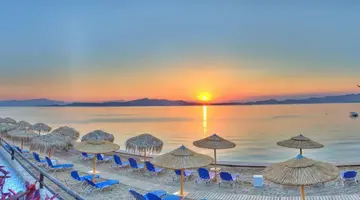 Hotel Venus Beach (7, 14)