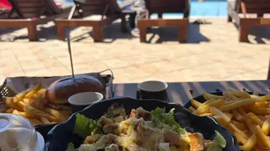 Hotel Venus Beach (7, 14)