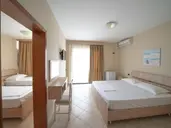 HOTEL VILA ALJOR