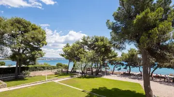 Hotel Villa Arausana & Antonina