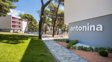 Hotel Villa Arausana & Antonina
