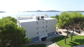 Hotel Villa Arausana & Antonina