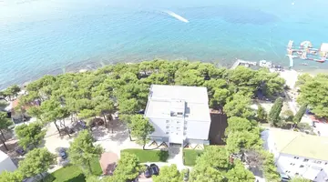 Hotel Villa Arausana & Antonina