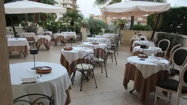 Hotel Villa Daphne
