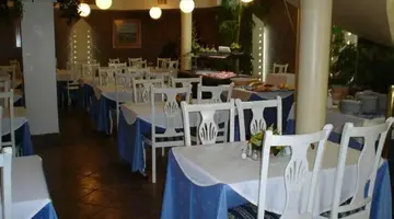 HOTEL VILLA DE LAREDO