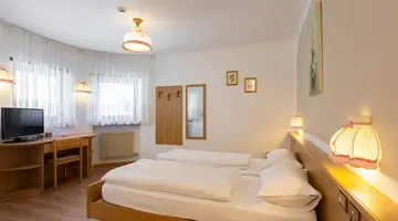 Hotel Villa Jolanda***