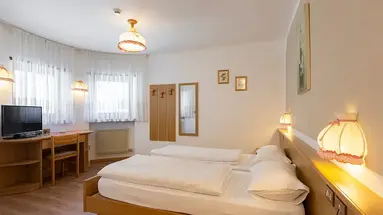 Hotel Villa Jolanda***