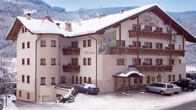 Hotel Villa Jolanda