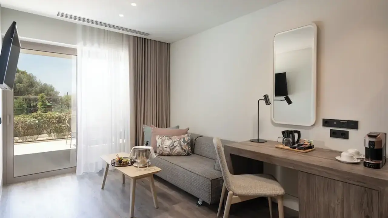 Hotel Vincci EverEden