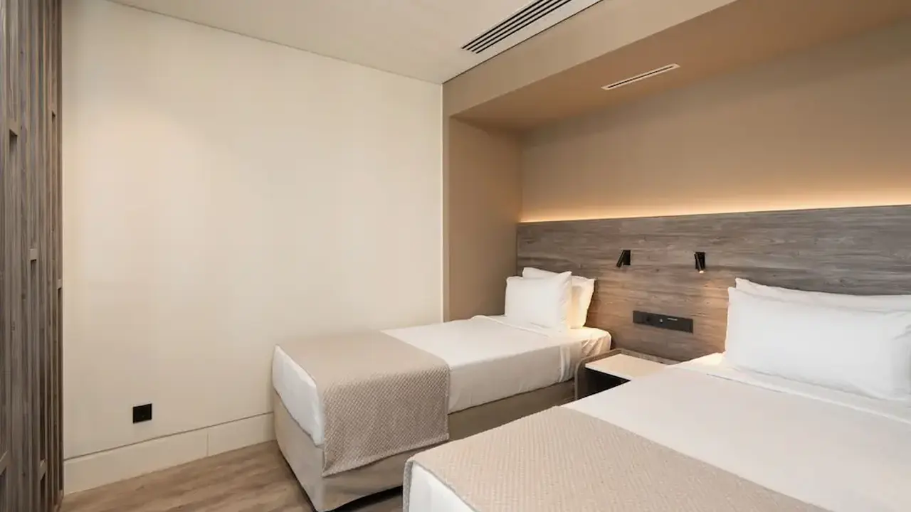 Hotel Vincci EverEden