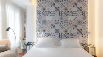 HOTEL VINCCI SOMA