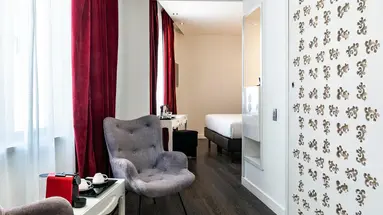 HOTEL VINCCI VIA 66