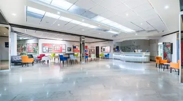 HOTEL VIS***