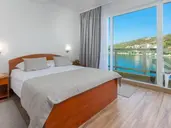 HOTEL VIS
