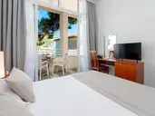HOTEL VIS